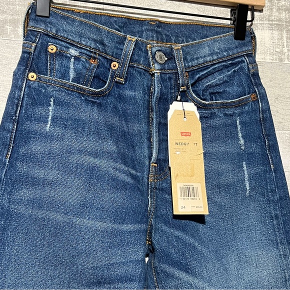 Levi’s Wedgie Fit Straight Jeans Pants Ladies 24 ~ 00 NWT Medium Wash - Picture 3 of 10
